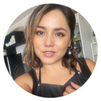Karla, estilista de KABA Peluquería